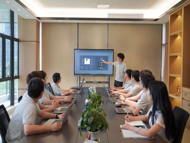 四川仿生超薄义眼片清洗