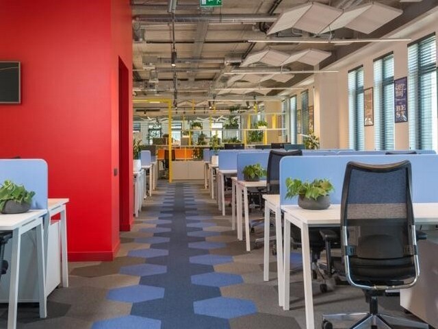 膜结构体育看台安装兰溪市